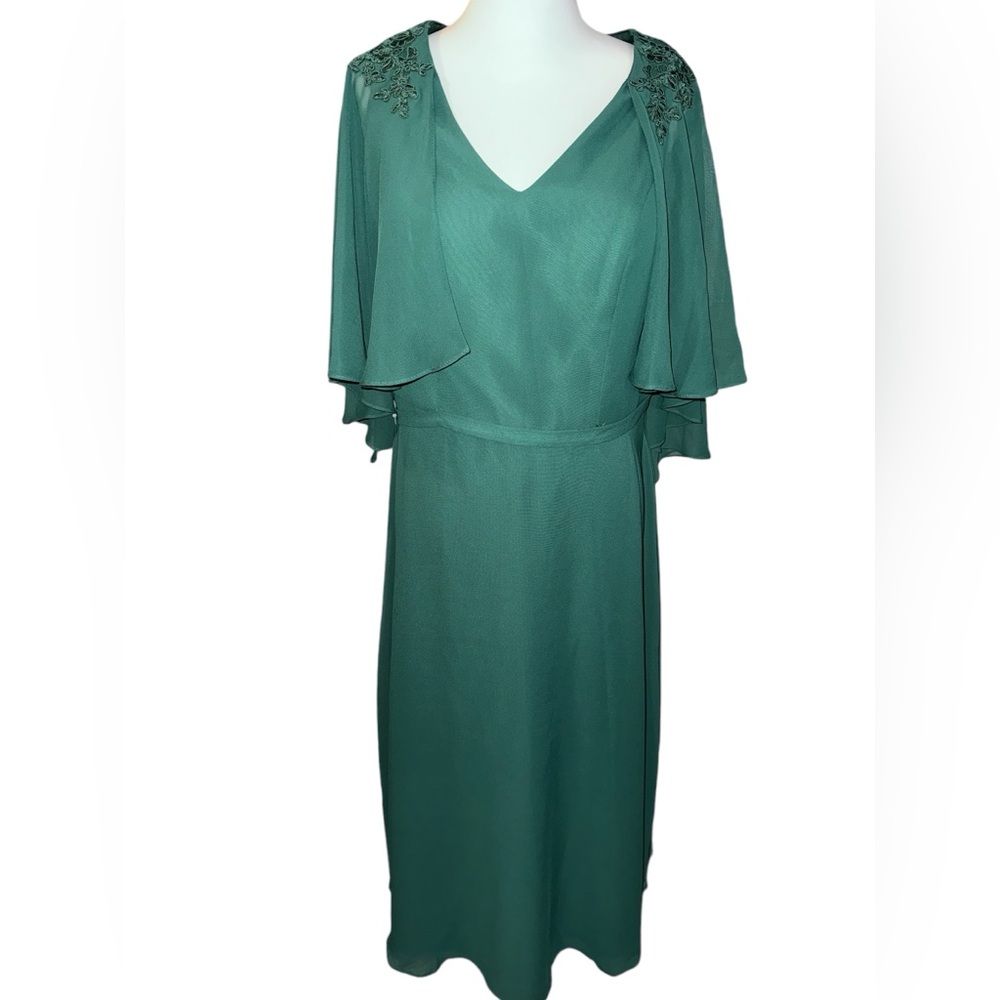 JJ’S house Dark Hunter green Mother of the Bride dress size 14 cape sleeves